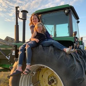 Meet your Posher, Sierra